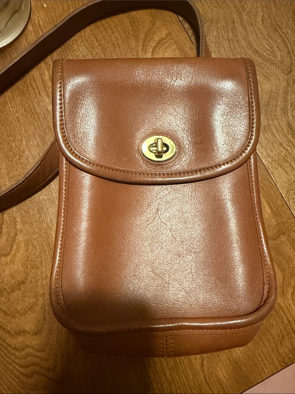 Coach Brown Leather Messenger Crossbody with Gold Turnlock